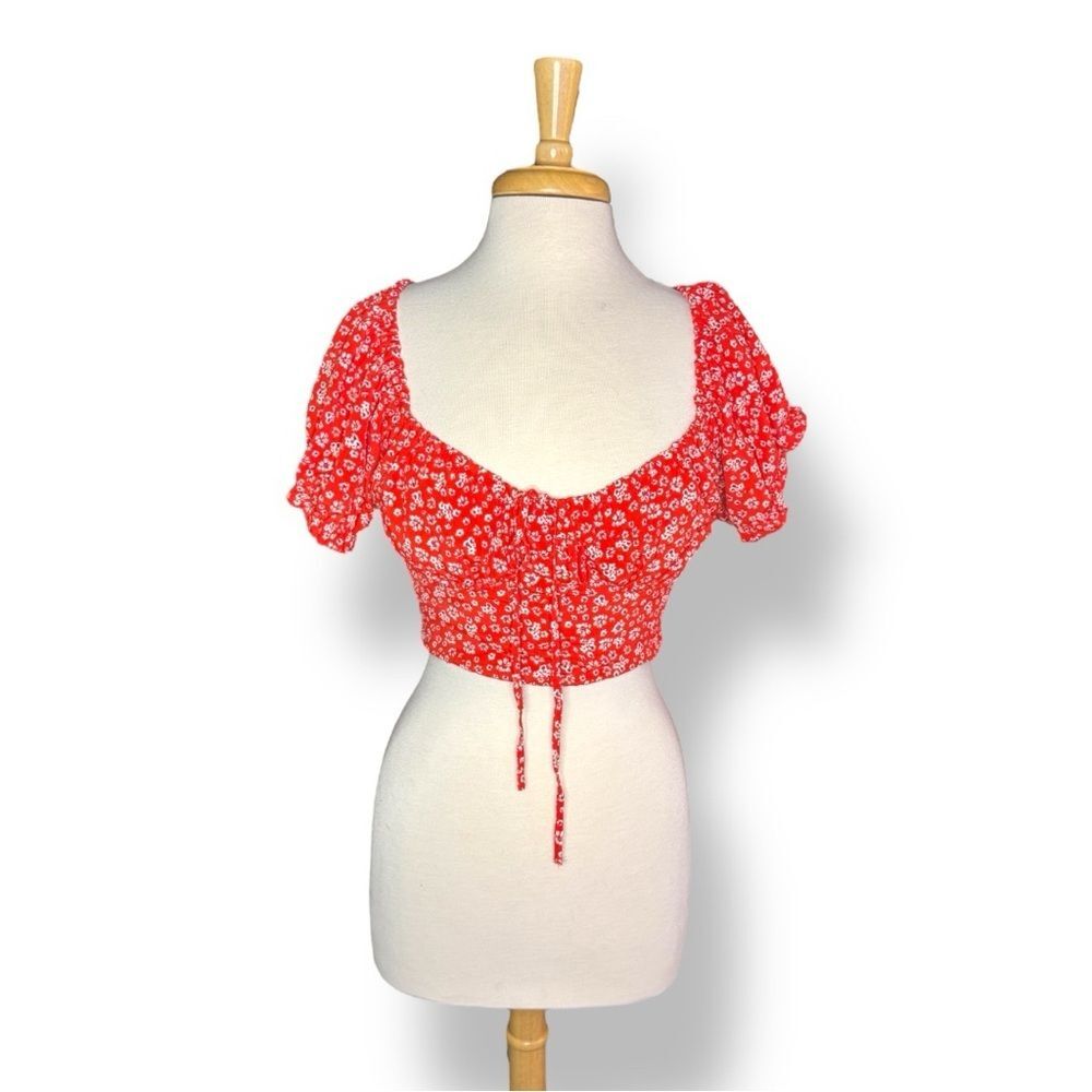 Chic Red Floral Women's Blouse